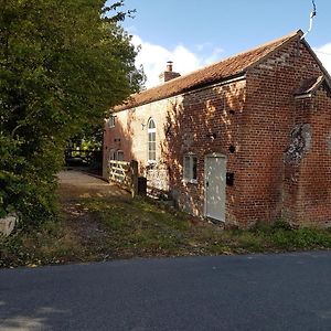 Baptist Cottage Cheverell Exterior photo