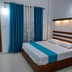 Green Shield Resort Anuradhapura Room photo