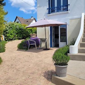 Dans Maison Individuelle : Appartement En Rez-De Jardin Avec Entree Independante Corbeil-Essonnes Exterior photo