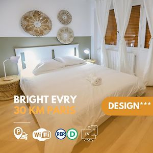 Appart'Hotel Le Bright Evry- 4 Chambres Design Exterior photo