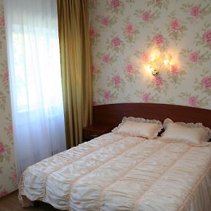 Hotel Aleksandria Harkiv Room photo