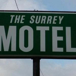 Surrey Motel Ottawa Exterior photo