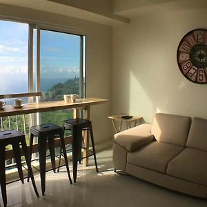 Ams Staycation At Wind Residences Tagaytay City Exterior photo
