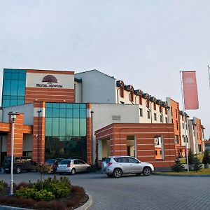 Hotel Novum & Spa Niepołomice Exterior photo
