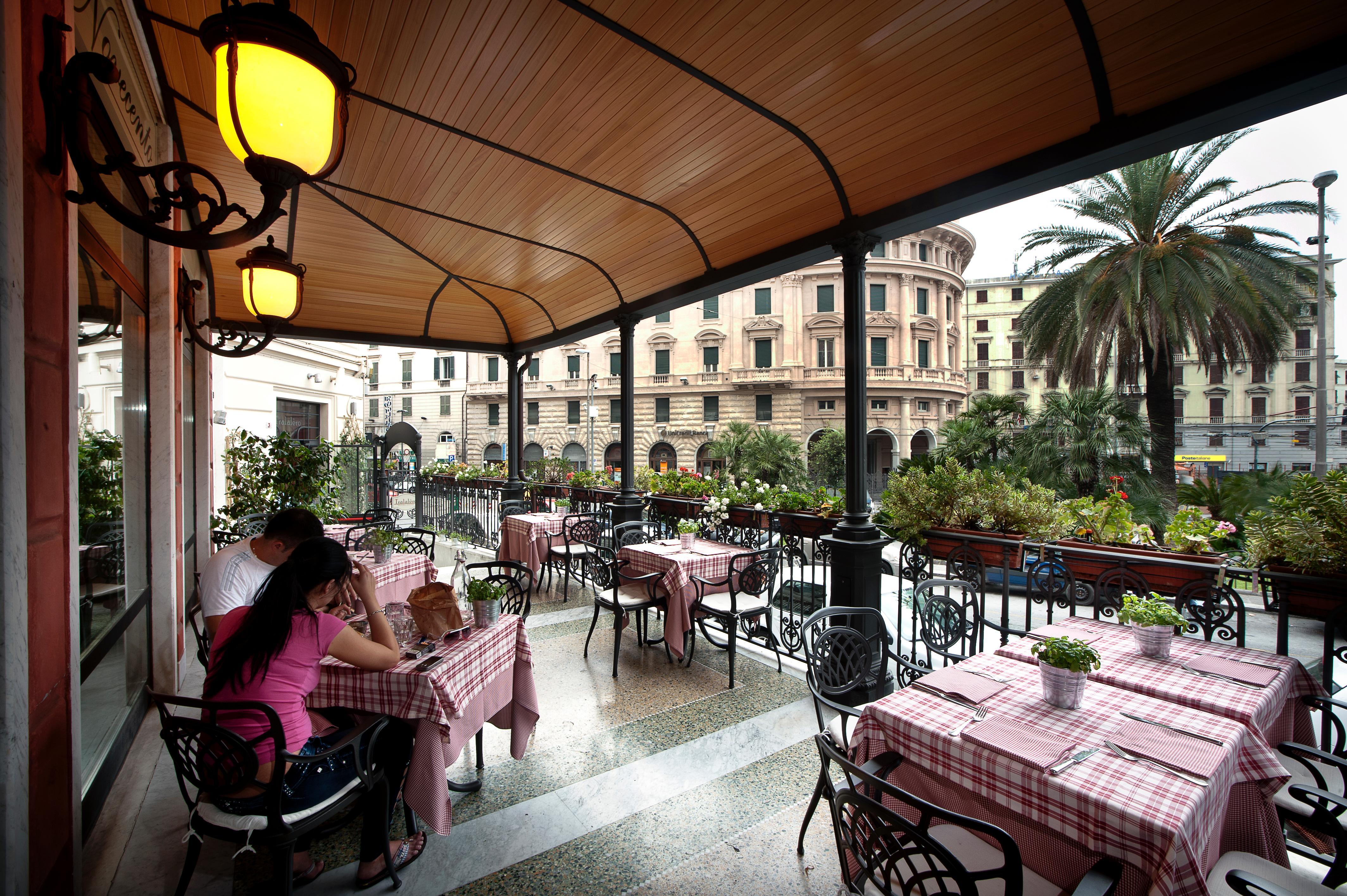 Hotel Continental Genova Restoran fotoğraf