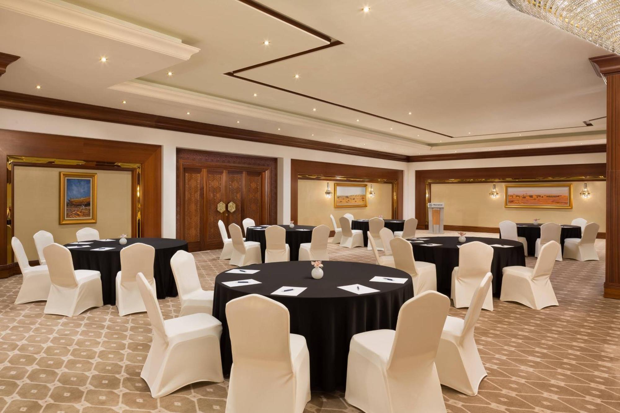 Sheraton Grand Doha Resort & Convention Hotel Dış mekan fotoğraf