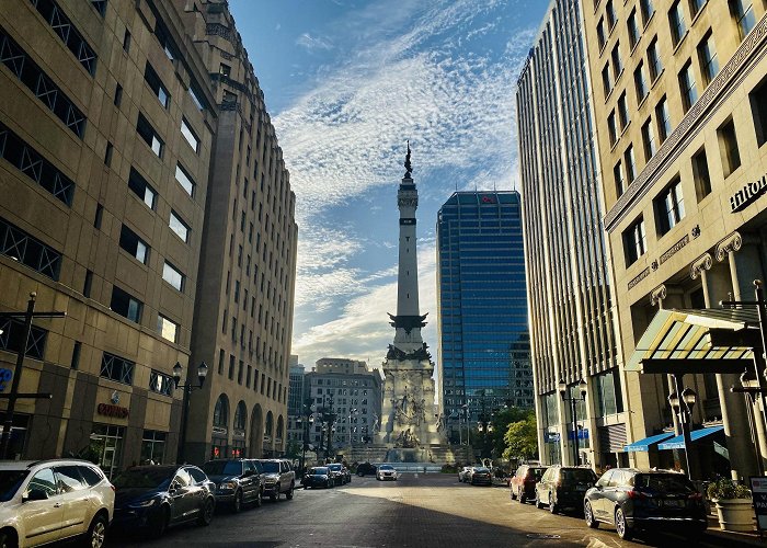 Monument Circle photo