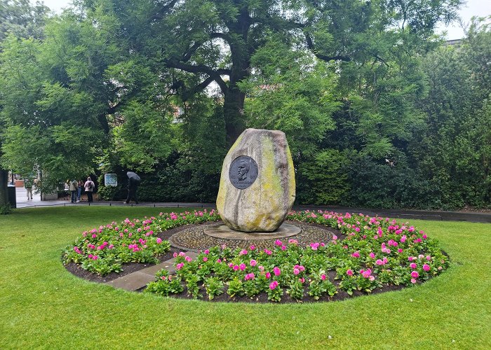 Saint Stephen's Green photo