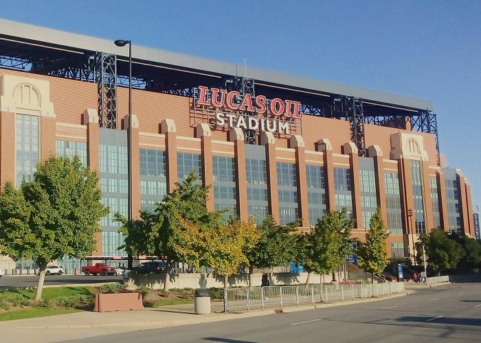 Lucas Oil Stadium photo