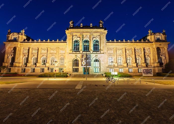 Lower Saxony State Museum Premium Photo | Landesmuseum lower saxony state museum photo