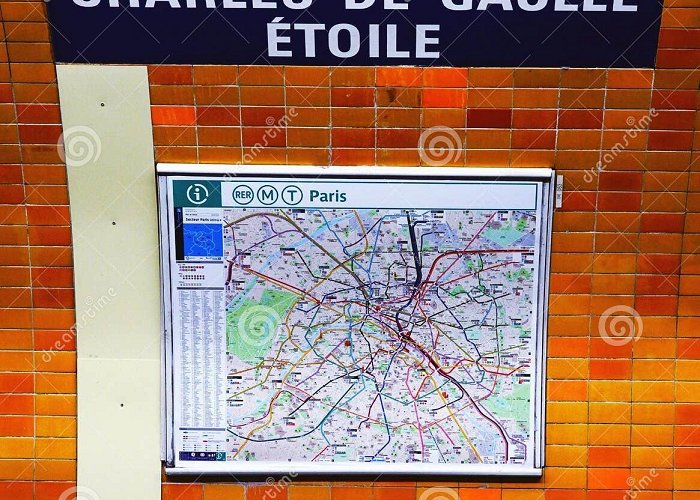 Place Charles de Gaulle Etoile Charles De Gaulle Ã‰toile Metro Stop in Paris Editorial Stock ... photo