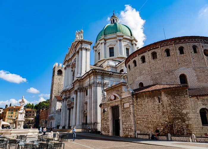 Duomo Nuovo Duomo Nuovo e Duomo Vecchio, le cattedrali di Brescia - Bresciatourism photo