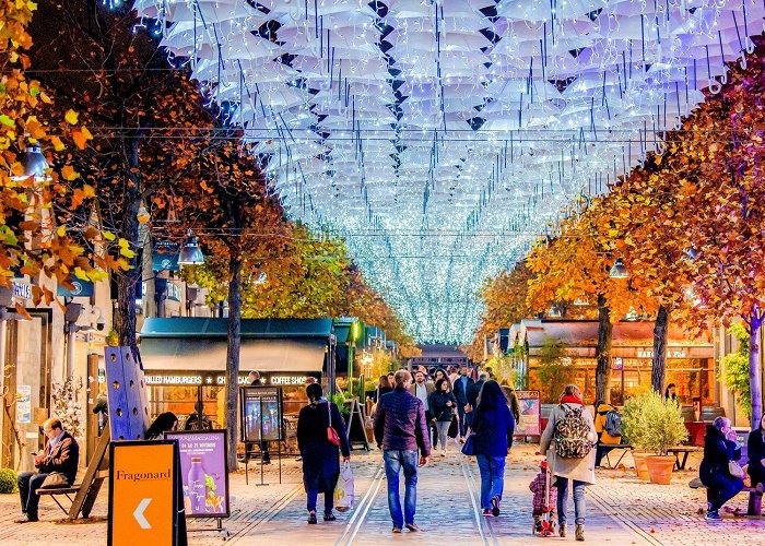 Bercy Village Umbrella Sky Project Christmas - Paris'21 - Impactplan - Art ... photo