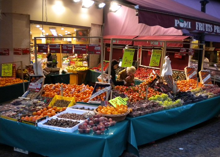 Rue Mouffetard Market The Mouffetard Market in Paris: 3 reviews and 4 photos photo