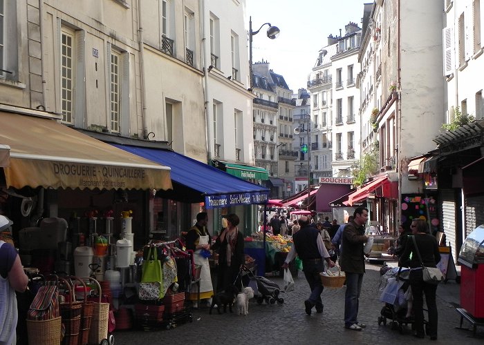 Rue Mouffetard Market rue mouffetard | Julie's Paris photo