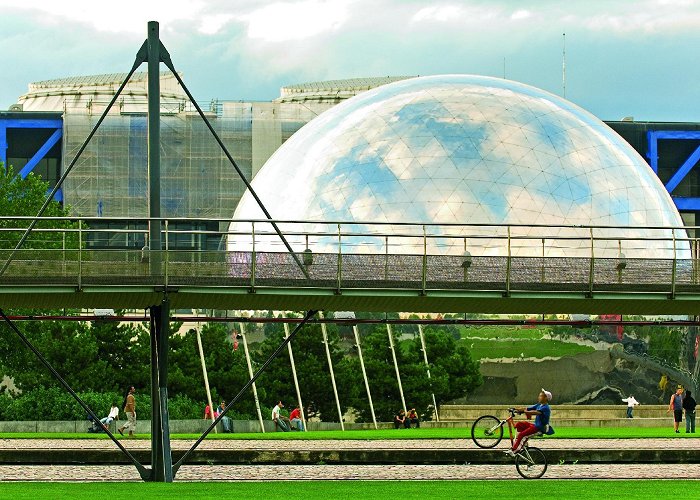 Grande Halle de la Villette Parc de la Villette | Attractions in La Villette, Paris photo