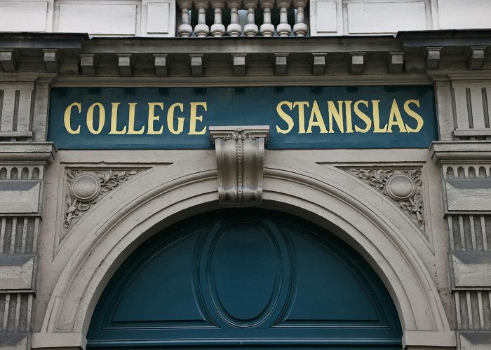 College Stanislas École Stanislas : pourquoi la mairie de Paris suspend-elle sa ... photo