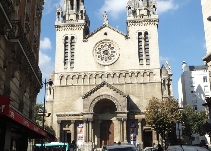 Saint-Anne Church of the Butte aux Cailles Reconnaissance and La Butte aux Cailles in Paris - Linda Spalla photo