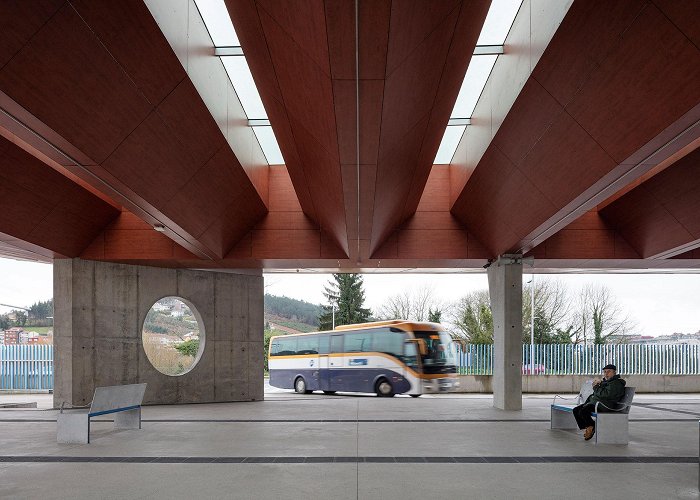 Estación de Sionlla Spaces for movement. Bus Station in the Santiago de Compostela ... photo