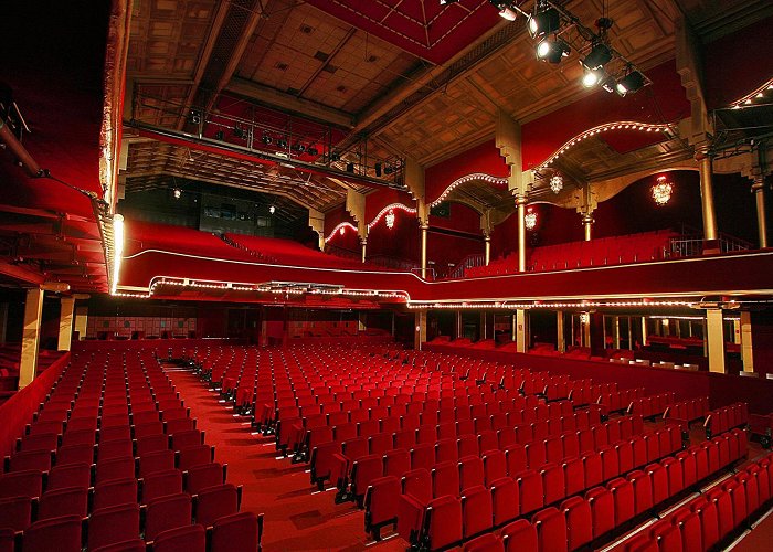 Theater Le Grand Point Virgule Shows and plays to see in Paris in October 2023 - Sortiraparis.com photo