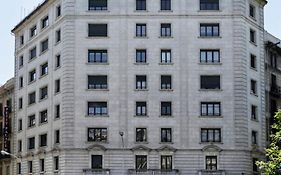 Fisa Rentals Gran Via Apartments Barselona Exterior photo