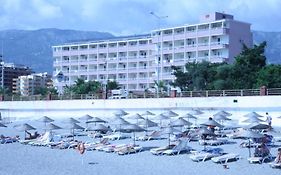 Ideal Beach Hotel Kargıcak Exterior photo