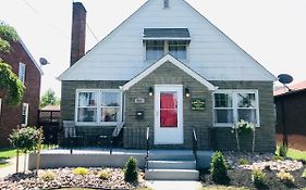 The Little Italy Of Niagara Falls Bed & Breakfast Bed & Breakfast Exterior photo