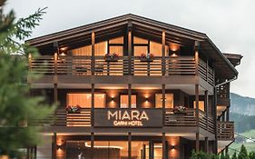 Garni Hotel Miara - Your Dolomites Home Selva di Val Gardena Exterior photo