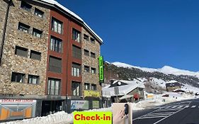 Andorra4Days Soldeu - El Tarter Daire Exterior photo