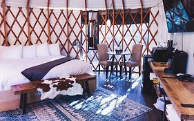 Escalante Yurts - Luxury Lodging Otel Exterior photo