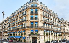 La Tremoille Paris Otel Exterior photo