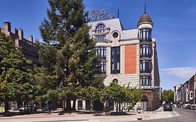 Silken Ciudad De Vitoria Otel Exterior photo