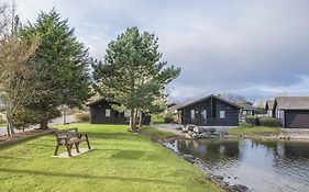 Pine Lake Resort Carnforth Exterior photo