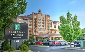 Embassy Suites By Hilton Indianapolis North Exterior photo