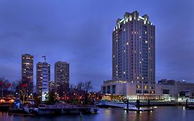 Hilton Philadelphia At Penn'S Landing Otel Exterior photo