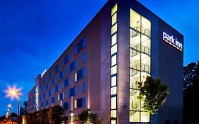 Park Inn By Radisson Frankfurt Airport Frankfurt am Main Exterior photo