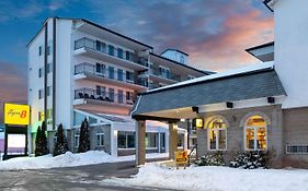 Super 8 By Wyndham Niagara Falls By The Falls Exterior photo