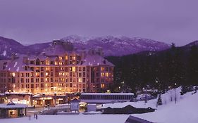 Pan Pacific Whistler Mountainside Otel Exterior photo