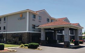 La Quinta By Wyndham Elizabethtown Otel Exterior photo