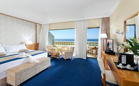 Constantinou Bros Athena Royal Beach Hotel (Adults Only) Pafos Room photo