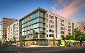 Hyatt House Portland / Downtown Otel Exterior photo