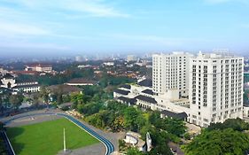 Pullman Bandung Grand Central Otel Exterior photo