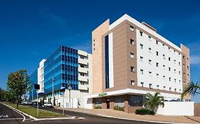 Ibis Styles Franca Otel Exterior photo