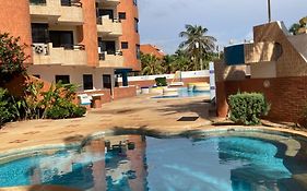 Apartamento Vacacional Frente Al Mar. Daire Chichiriviche Exterior photo