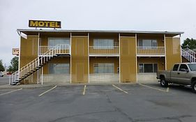 Umatilla Inn & Suites Exterior photo