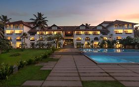 Estuary Sarovar Premiere Poovar Island Otel Exterior photo