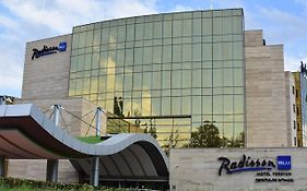 Radisson Blu Hotel Erivan Exterior photo