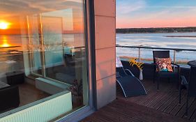 Sunset Dream Apartment With A Panoramic Seaview Haapsalu Exterior photo
