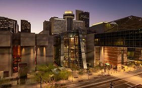 Hyatt Regency Phoenix Otel Exterior photo