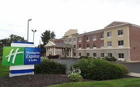 Holiday Inn Express & Suites Indianapolis North - Carmel, An Ihg Hotel Exterior photo